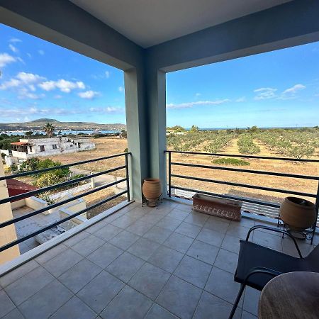 Deer Bay Vila Apartment Vinglafia ภายนอก รูปภาพ